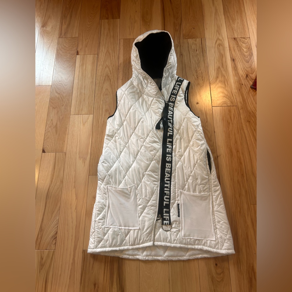 Made in Italy Quilted Hooded puffer Vest